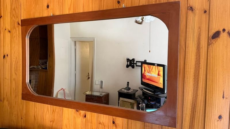 Item 880932 - Image 1