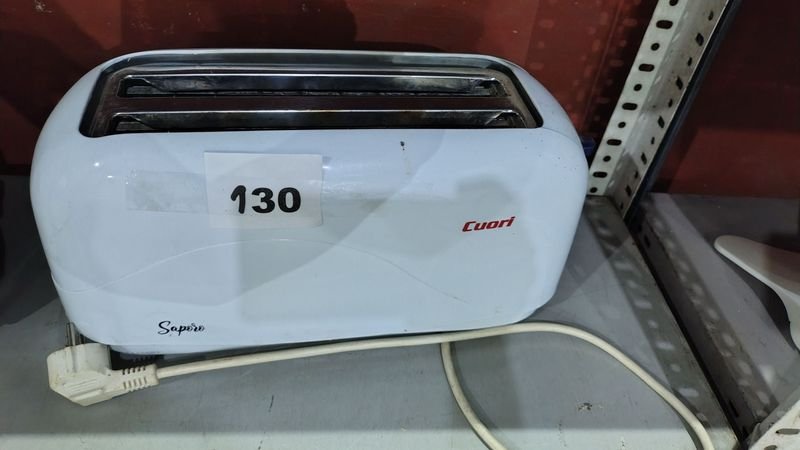 Lote siguiente: Tostadora marca Cuori en buen estado
