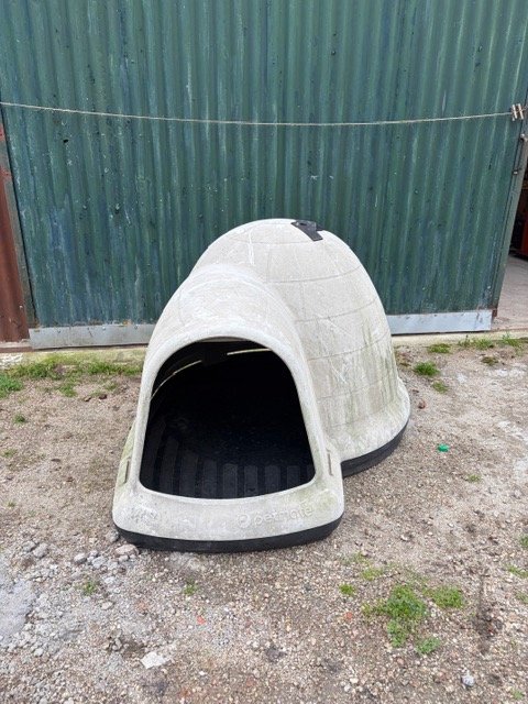 Casita para Perro Grande Igloo