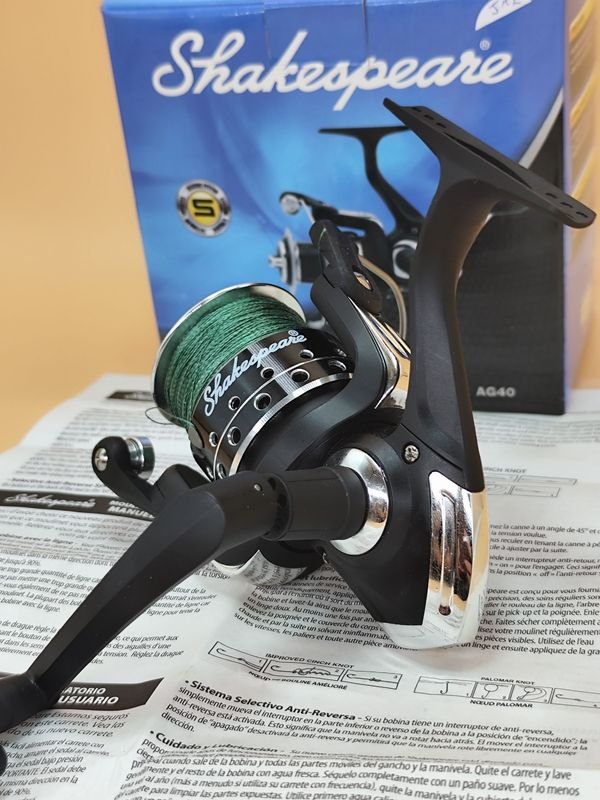 Reel de pesca Shakespeare Agility AG40 en excelente condición - imagen 3