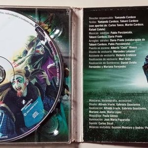 CD "La Comunidad" de Agarrate Catalina - Industria Uruguaya 2012 - imagen 2