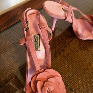 Sandalias Jorge Alex Rosa Gamuza Flor Talle 36 - imagen 4