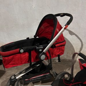 Cochecito de bebé y butaca para auto, color rojo - imagen 3