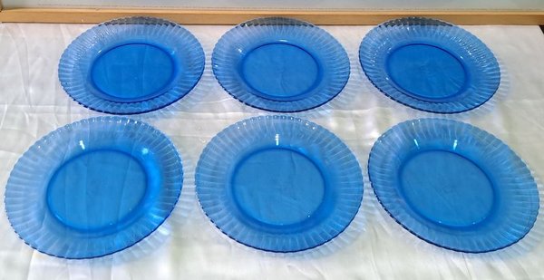 Platos de vidrio azul en excelente estado - imagen 1