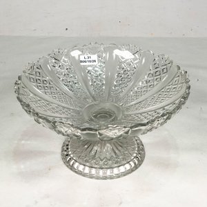 Centro de Mesa de Cristal Tallado con Pie - imagen 4