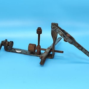 Lote siguiente: Recargador Manual de Cartuchos de Hierro