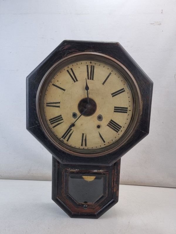 Antiguo Reloj de Pared Inglés/Americano Madera Oscura Principios Siglo XX