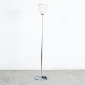 Lámpara de Pie Metálica con Tulipa de Cristal y Detalles en Base - imagen 1