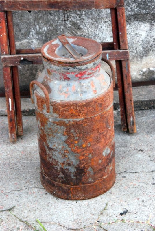 Lote siguiente: TARRO LECHERO DE 30 LITROS
