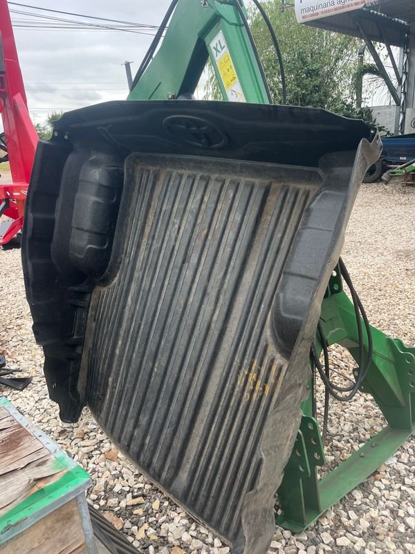 Item 877845 - Image 0