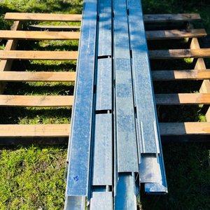 Lote de 24 Perfiles Galvanizados para Construcción - imagen 1