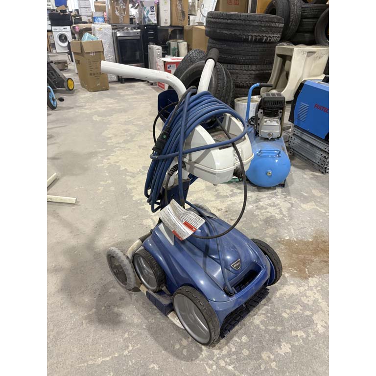 Máquina limpia fondos Polaris para piscinas