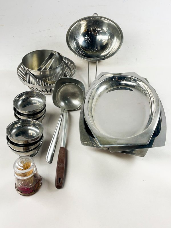 Lote de metales para cocina - imagen 1