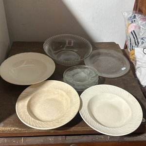 Lote siguiente: Set de Platos y Bowl de Vidrio