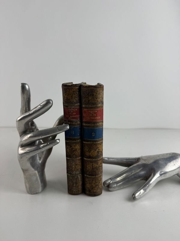 Lote siguiente: 2 Tomos de El Fin del Paganismo por Gaston Boissier - Madrid 1908