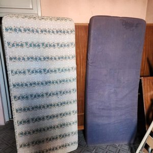 Dos Colchones De Una Plaza Usados - imagen 1