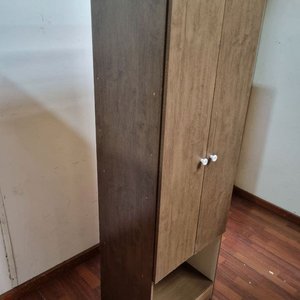 Placard de Dos Puertas con Estantes y Espacio Abierto Inferior - imagen 3