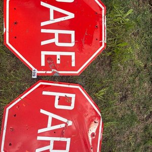Lote de 5 Carteles de Señalización "PARE" Rojos Octogonales - imagen 2