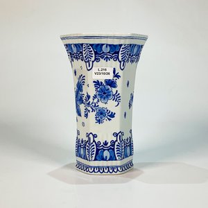 Florero Holandés de Cerámica Blanca con Decoración Floral Azul - Sellado - imagen 1