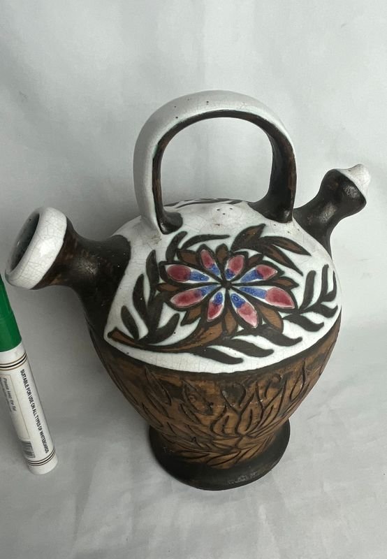 Botijo de cerámica con diseño floral - imagen 3