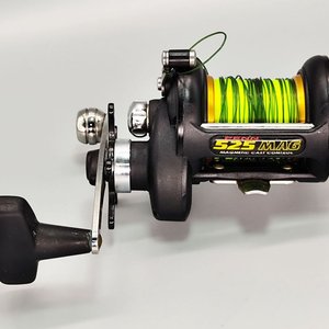 Lote siguiente: Reel Rotativo de Pesca Penn 525 MAG con Freno Magnético y 6 Rulemanes