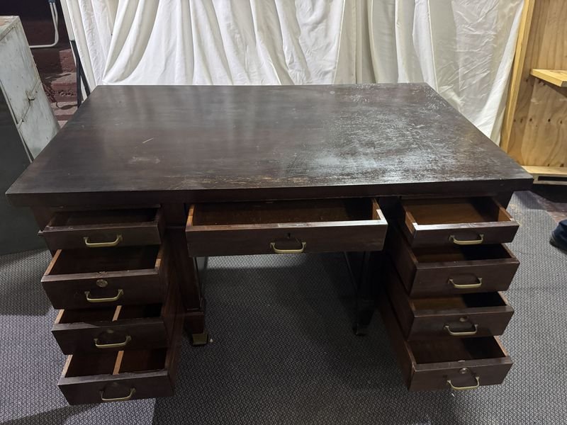 Item 875900 - Image 11