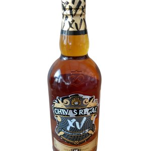 Lote siguiente: Botella de Whisky Chivas Regal 15 Años Blended Scotch Whisky 750ml