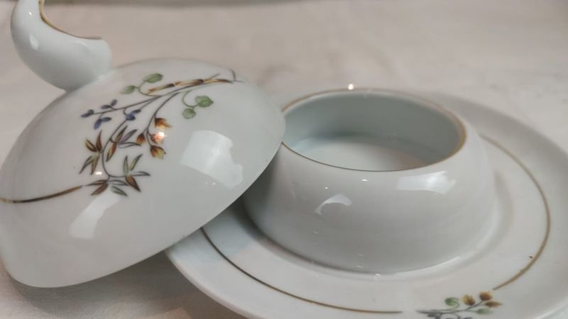 Juego de café y servicio en porcelana SCHIMIDT - Set de té blanco con diseño floral - imagen 8