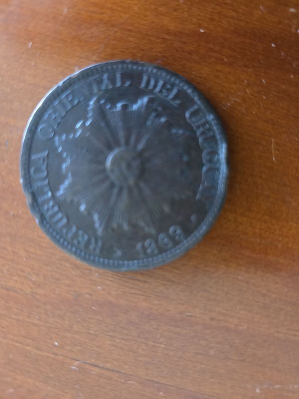 Moneda Uruguaya de 4 centésimos del año 1869 - imagen 2