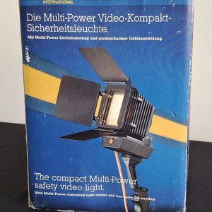 Antorcha de Video Halógena UNOMAT LX 801 Multi-Power con Caja Original - imagen 3