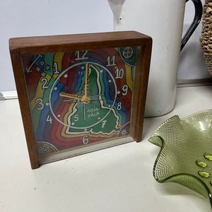 Lote de 7 piezas: 3 centros de mesa verdes, reloj, jarra, cuadro y canasto - imagen 7