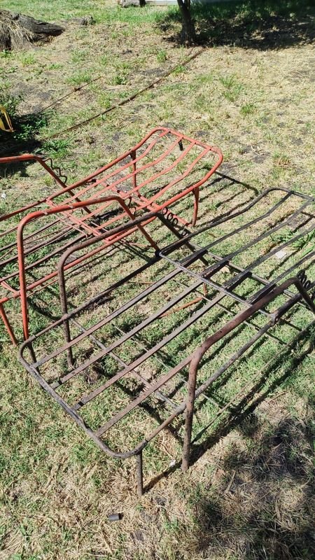 Muebles de metal en venta - imagen 3