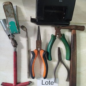 Lote anterior: Herramientas de Bisutería y Manualidades Varias
