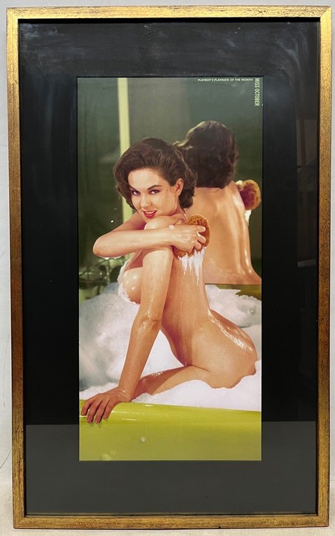 Lote siguiente: Reproducción original de la revista Playboy, serie Centerfolds