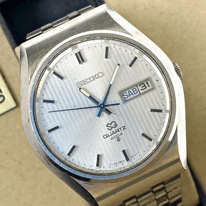 Reloj Seiko Quartz Caballero Malla Metal Caja Original - imagen 6