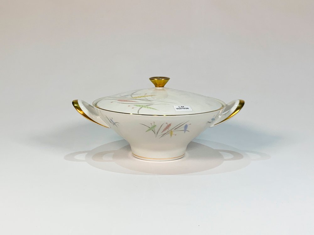 Guisera de Porcelana Bavaria Edelstein Blanca con Hojas y Espigas