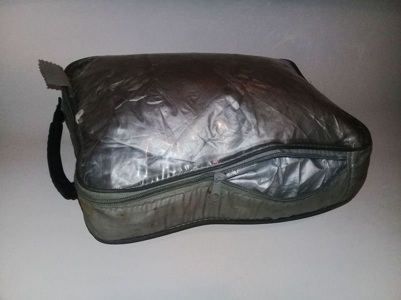 Lote anterior: Funda cubre auto gris nueva con cierre de cremallera