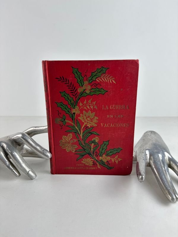 Lote siguiente: Libro antiguo de la Guerra de las Vacaciones