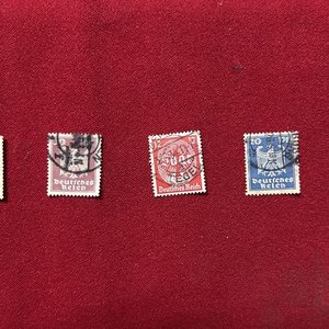 Lote anterior: 5 Sellos Postales Alemanes "Deutsches Reich"