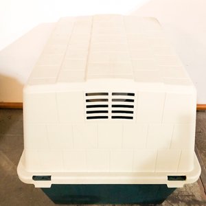 Casa para Mascotas Grande de Plástico Resistente - imagen 4