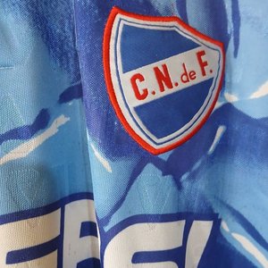 Camiseta de Fútbol Club Nacional de Football 1999 Fila Talle XL - imagen 3