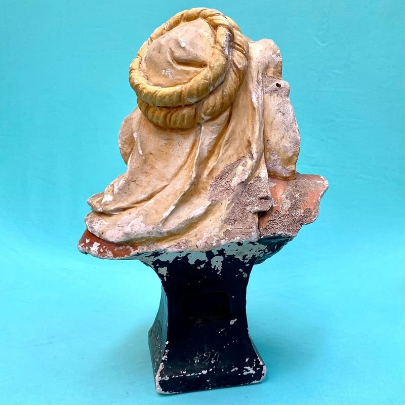 Figura busto de Jeque o Personaje del Medio Oriente en tiza pintada a mano - imagen 4
