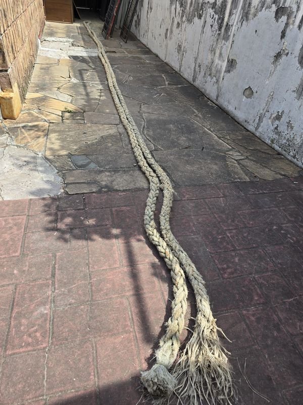 Item 852094 - Image 0