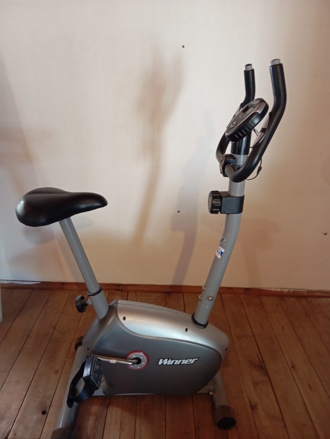 Bicicleta fija WINNER, funcionando con digital display averiado - imagen 3