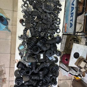 Lote de Fuelles de Goma para Repuesto Automotor - imagen 7