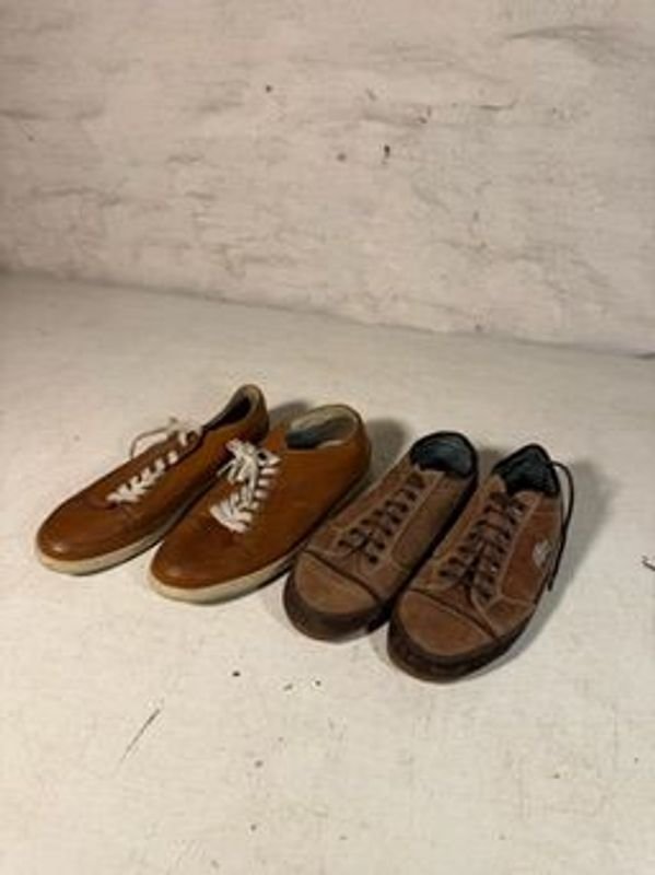 Dos Pares de Zapatos de Cuero Talle 41: Bass-Carson y Lacoste