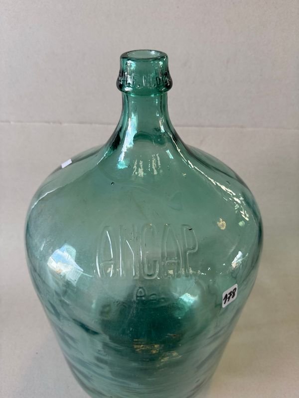 Item 877829 - Image 1