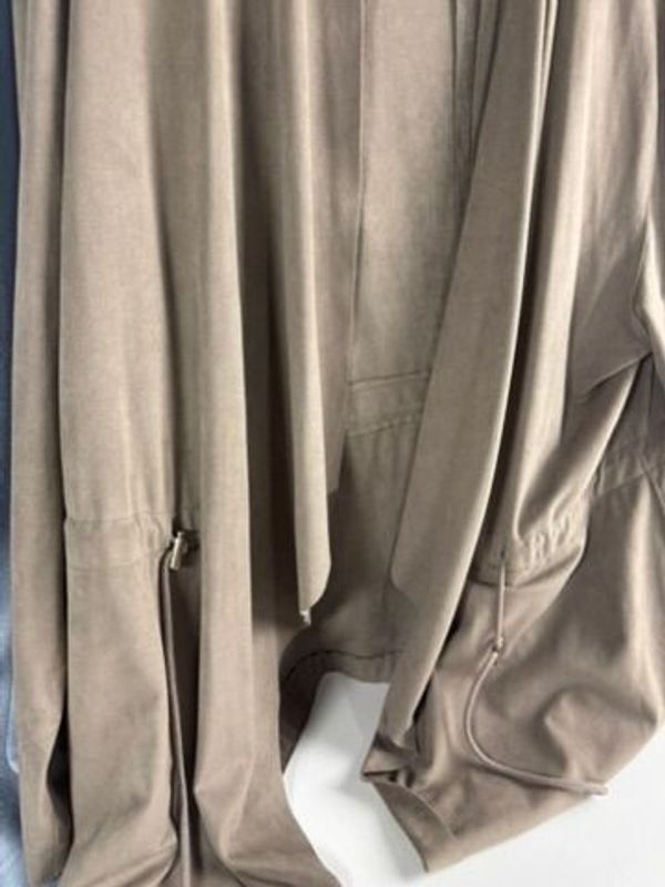 Item 829625 - Image 2