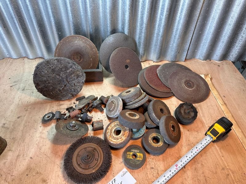 Lote de Discos de Corte y Cepillos de Alambre para Herramientas