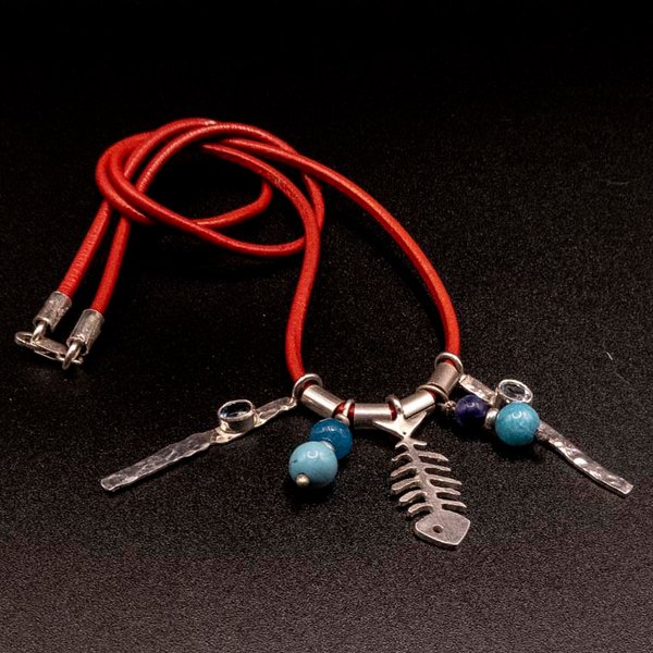 Colgante de Plata 950 con Dijes y Topacio Azul